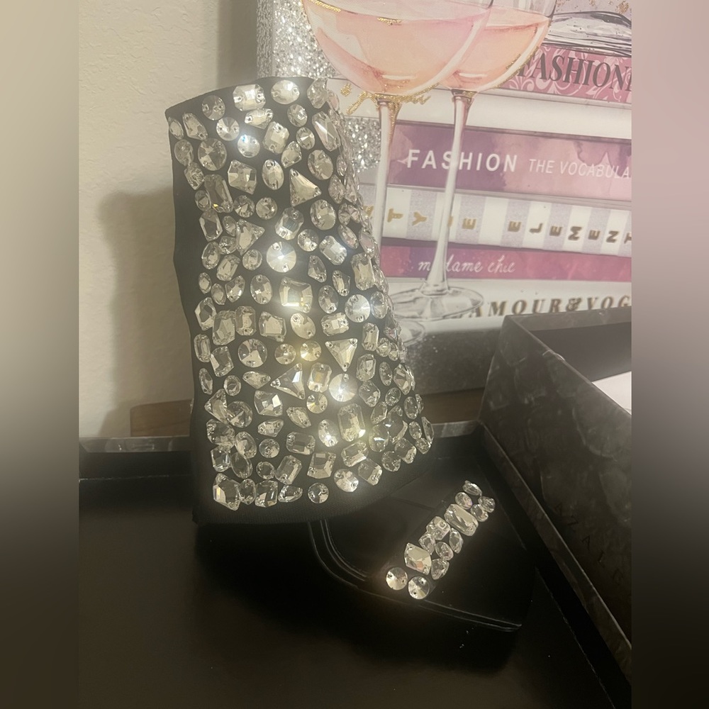 Azalea Wang Stellar Black sandal